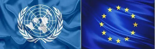 Drapeau bleu ONU et drapeau bleu Union Européenne