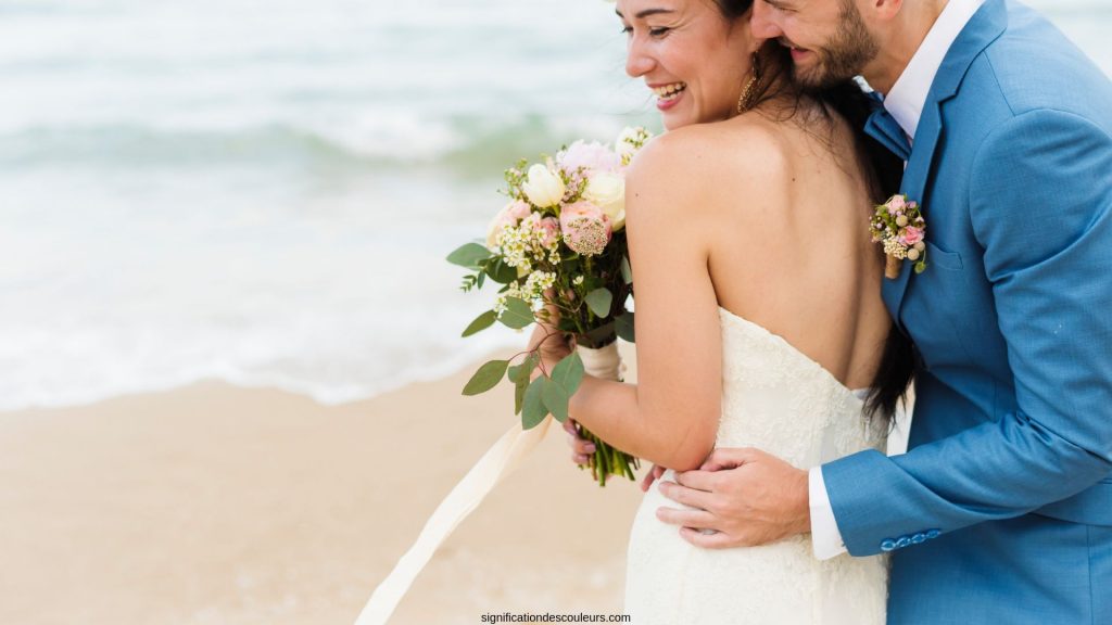 Mariage couleur balnc bleu ancien